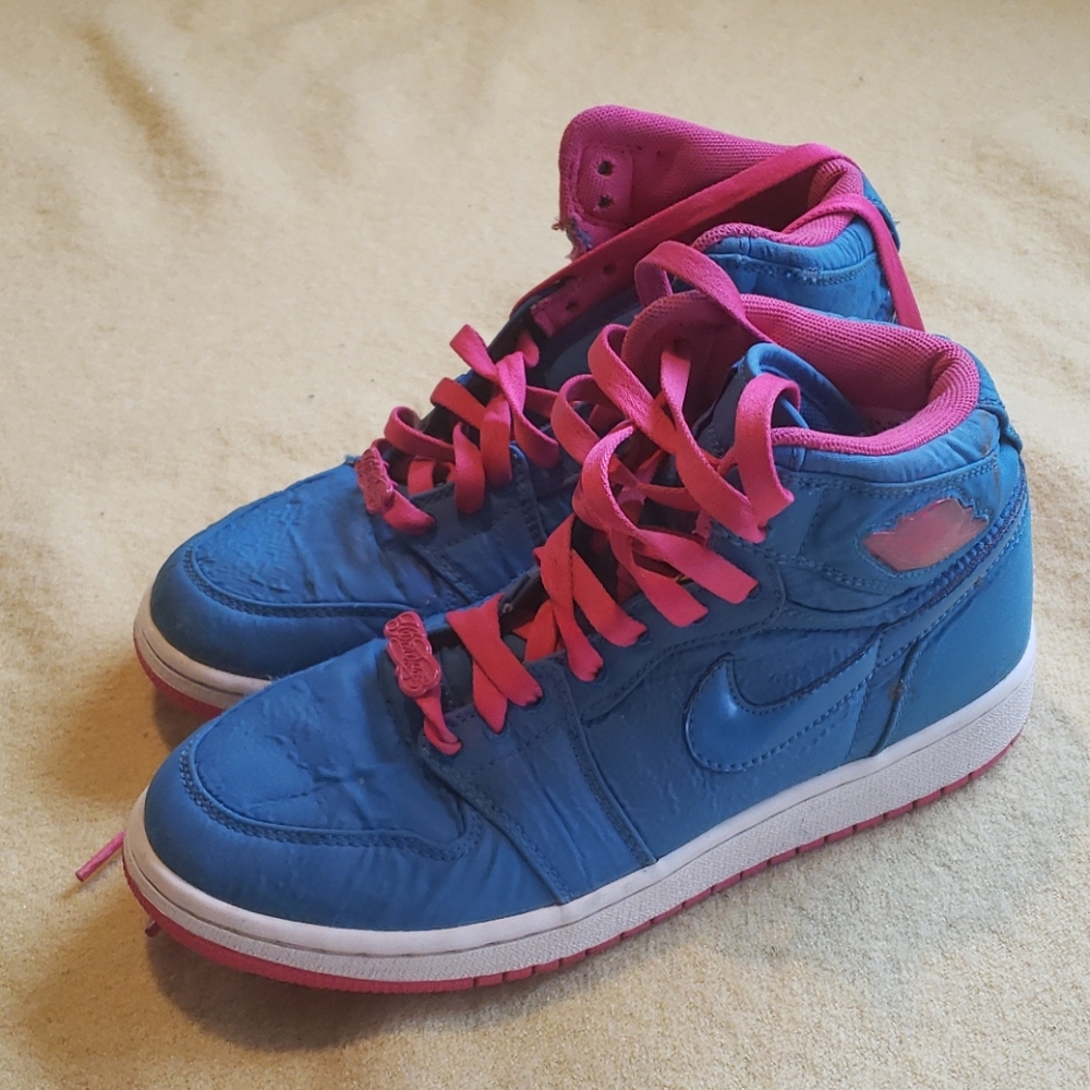 Teal pink 5.5 youth 2009 Jordans
